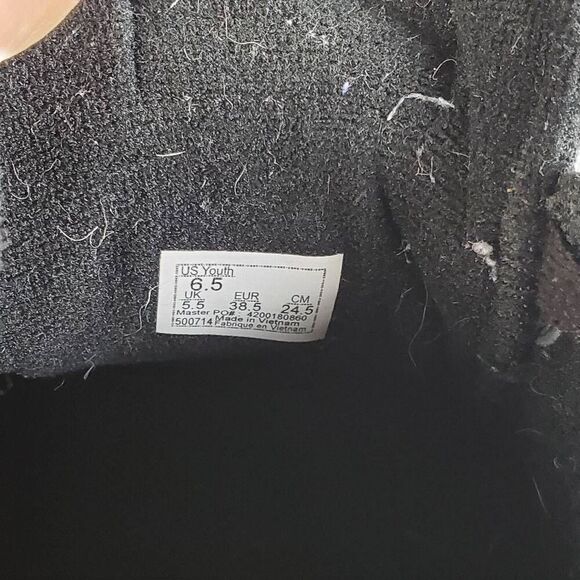 Vans Black Checkerboard Skate Shoes Youth 6.5 / Women’s 8 Black Red Low Top Snea - Picture 6 of 10